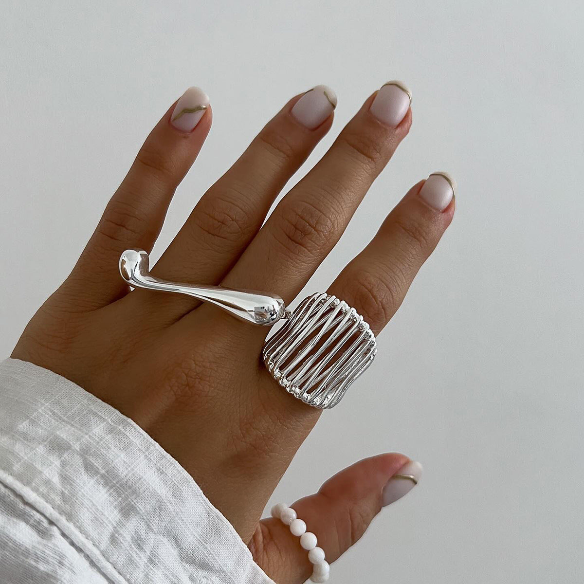 2H 18K Gold Stainless Steel Ring for Women Simple Fashion Unique Water Drop Irregular Curve Open Ring