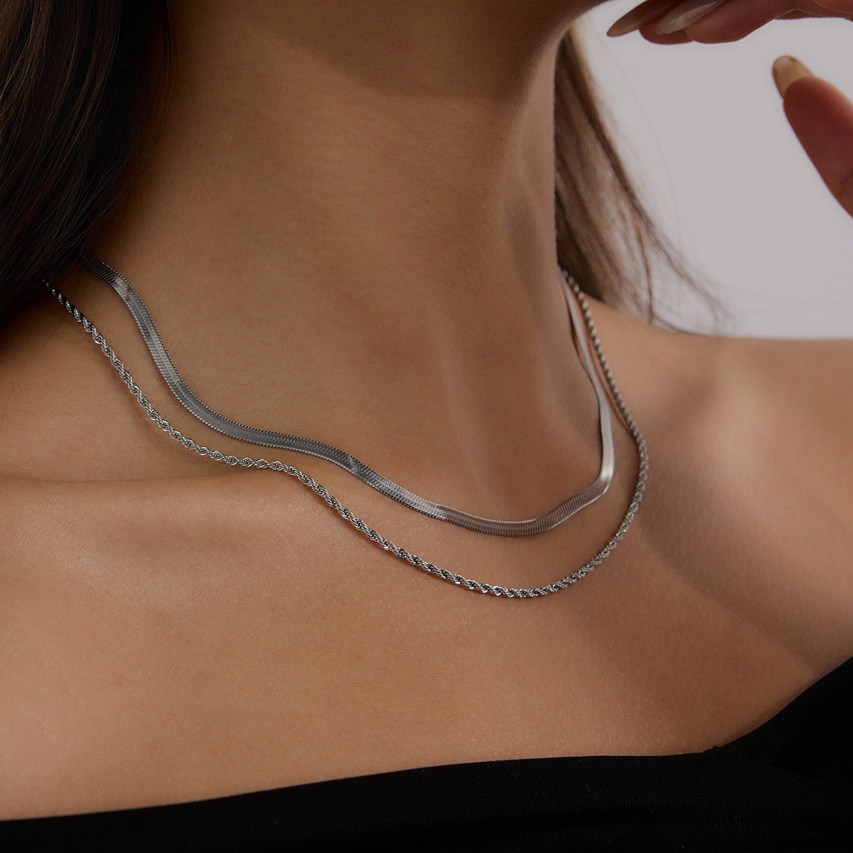 Stainless Steel Chain Necklace Simple Collarbone Chain Jewelry Non-Fading Accessories