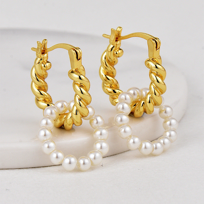 E0696 Fashion Baroque Vintage Earrings for Women Brass Gold-Plated Braided Pattern Shell Pearl Earrings