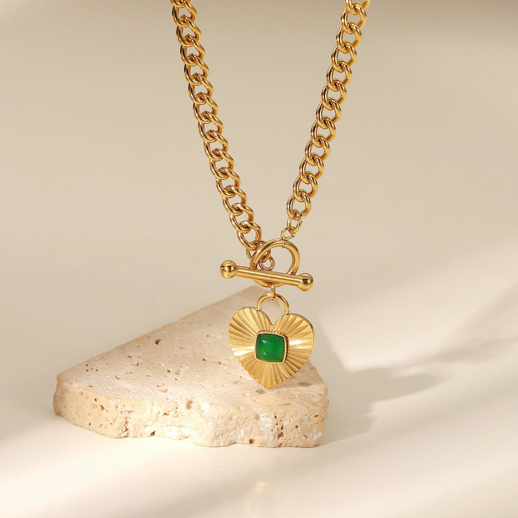 New heart-shaped pendant with green agate OT Chain Necklace for Women Stainless Steel Necklace