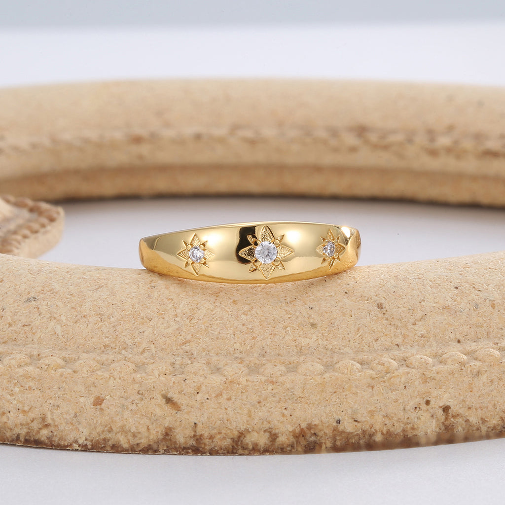 R0153 Japanese and Korean Minimalist Design Hexagram Zirconia Ring for Women Brass Gold Plated Cool Style