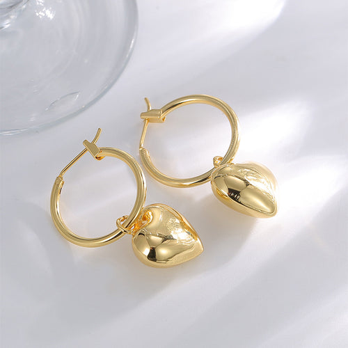 18K Gold-Plated Brass Heart Earrings for private-label fashion jewelry buyers