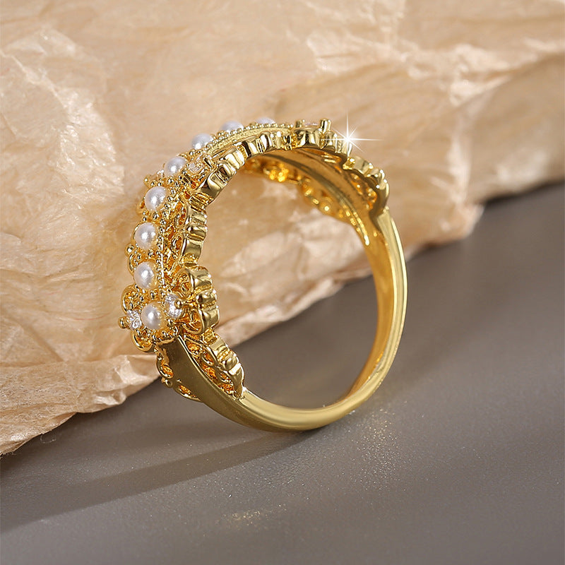 R0417 French Style Exquisite Design Ring for Women, Copper Plated with Real Gold, Inlaid with Zircon and Shell Pearl Tail Ring