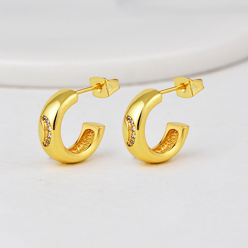 E0636 Fashion Simple Earrings for Women Copper Gold-Plated Moon Micro-Inlaid White Zircon Earrings