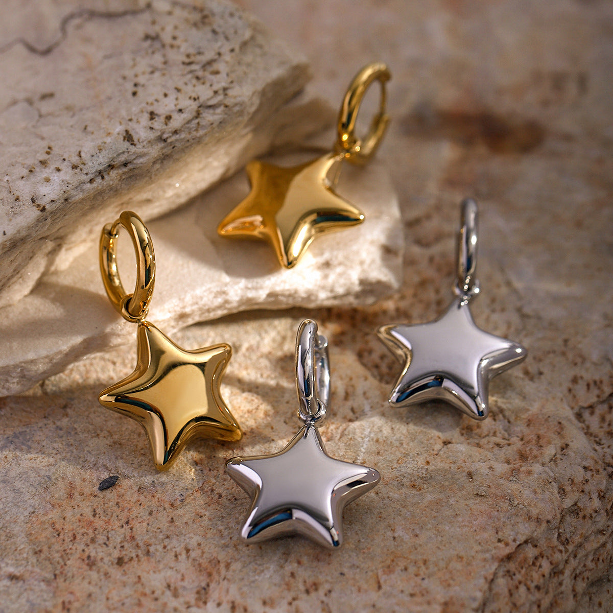16k Gold Stainless Steel gold Smooth Surface Three-Dimensional Pentagram Earrings Simple Design Sense Ear Jewelry