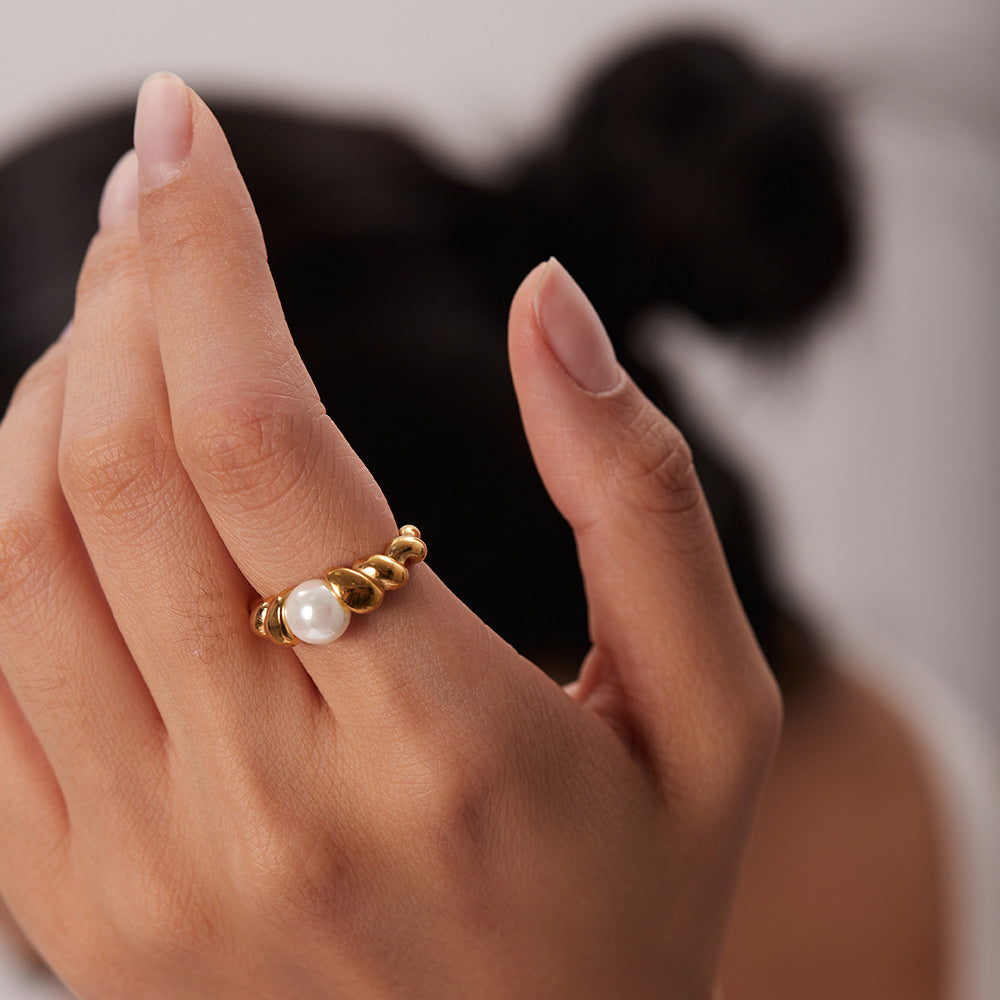 2H Vintage Style18K Gold-Plated Stainless Steel Ring Braided Style Ring for Women Fashion Ring Style