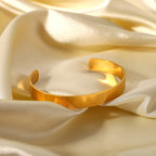 2H New 18K Gold Stainless Steel Smooth Wide Bracelet Fashion Simple Style Women's Bangle