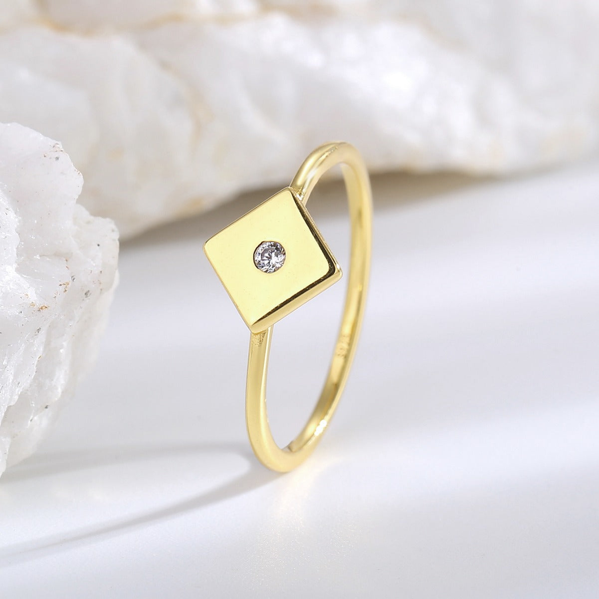 SR0021 S925Quadrilateral Fashion Inlaid Zircon Simple