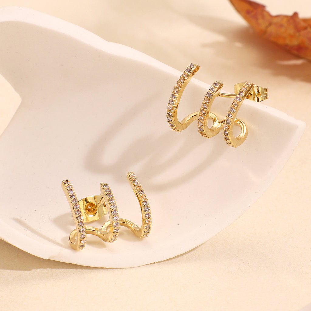 E0130 Design Three-Claw Zirconia Stud Earrings for Women, Minimalist Style Gold-Plated Earrings