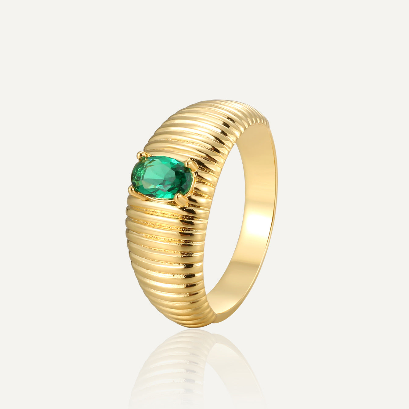R0149 Four-Prong Oval Green Zircon Ring for Women with Unique Design and Bread Pattern