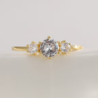 R0692 Design Zirconia Inlaid Ring for Women Fashion Tail Ring