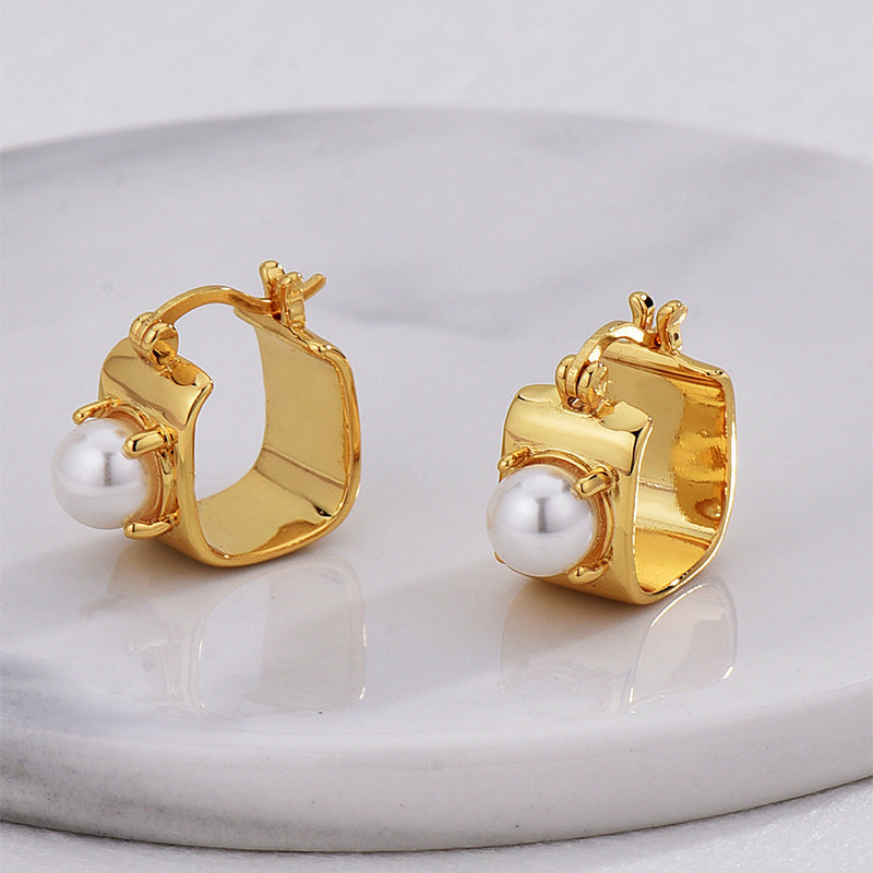 E0619 Geometric Three-Dimensional Square Hoop Inlaid Pearl Earrings for Women Vintage Minimalist Creative Ear Clips