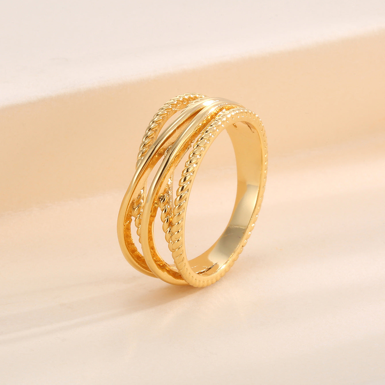 R0180 Hollow Vintage Design Quality Ring for Women Brass Gold Plated Simple Minimalist Ring