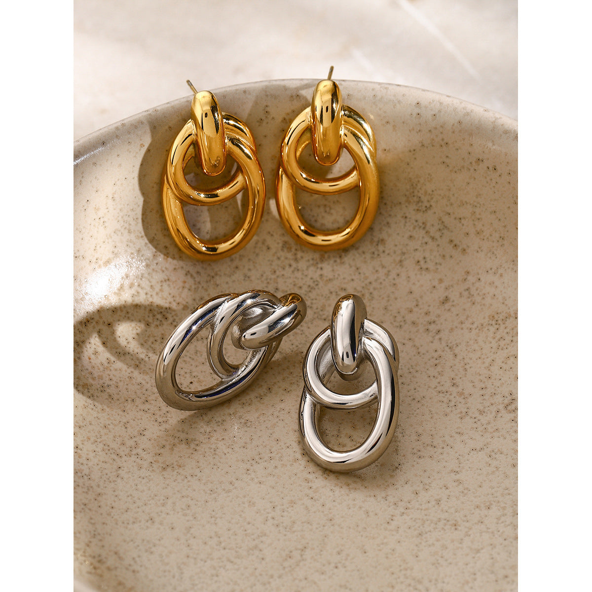 2H New18k Gold Stainless Steel/Simple Retro Wrapped Earrings Fashion Simple Hollow Earrings