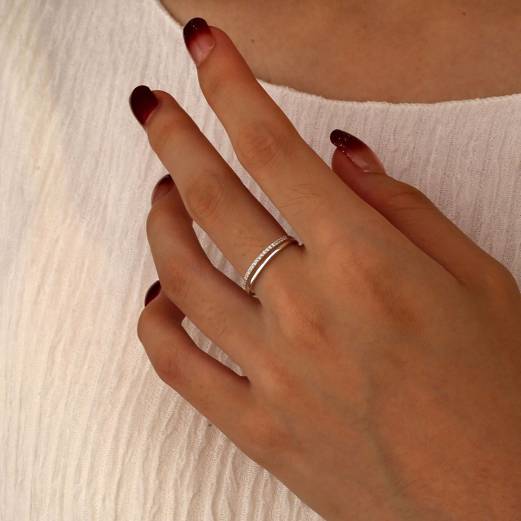 SR0044 S925Silver Micro Inlaid Cross Hollow Ring for Women Simple