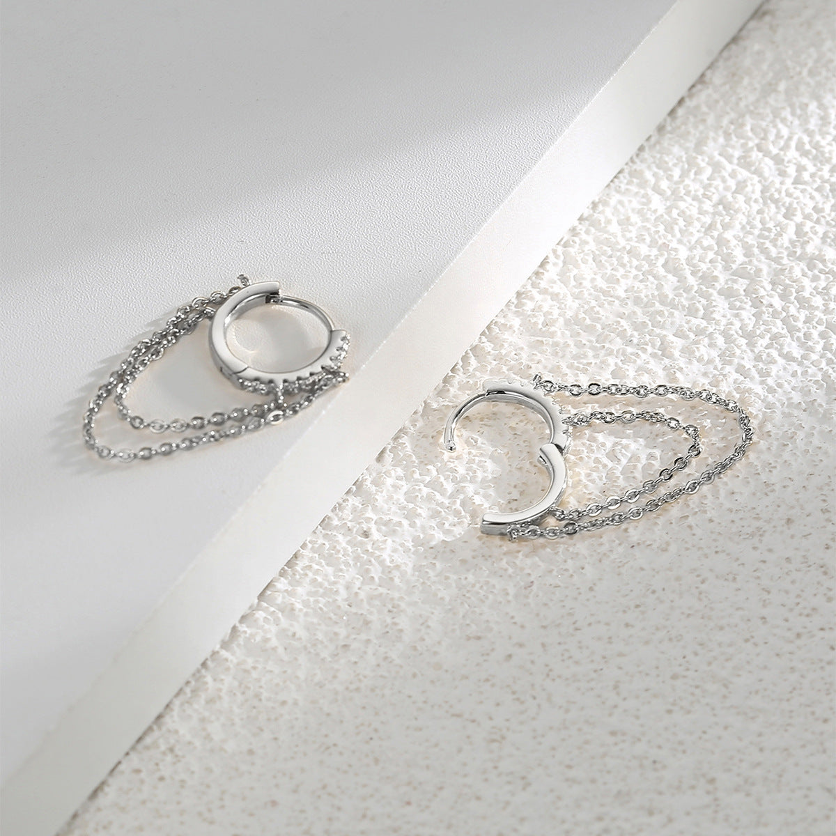 E0401 Tassel Chain Pendant Small Hoop Earrings Fashionable Personality Micro Pave Zircon Hoop Cyberpunk Earrings