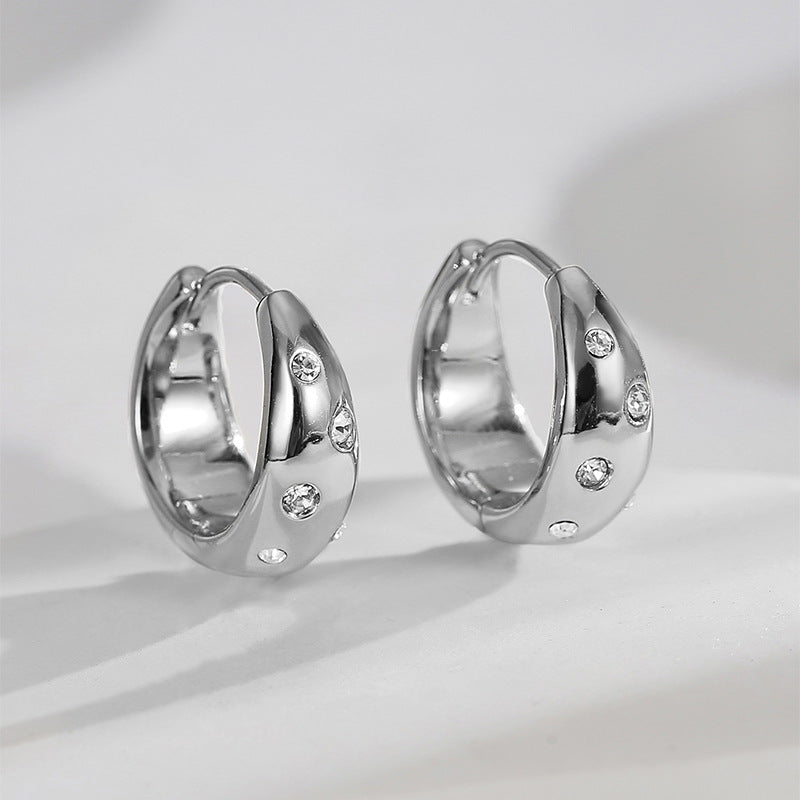 E0216 Sticky Czech Diamond Round Earrings for Women Fashionable and Simple Geometric Design Accessories