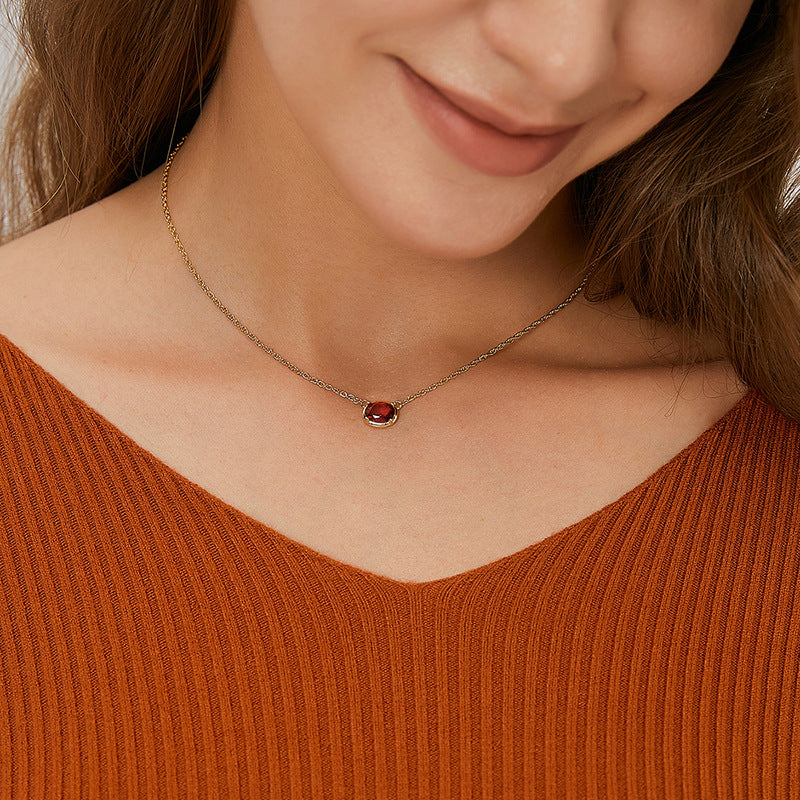 N0187-Red Fashion Retro Versatile Pendant for Women Oval Red Zircon Design Clavicle Chain