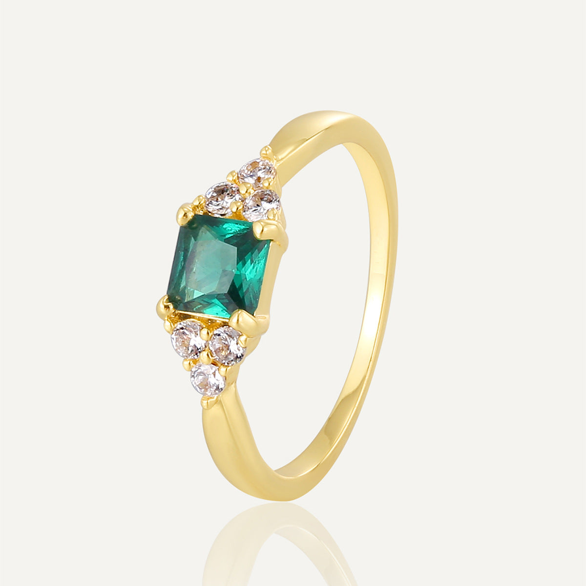 R0655 Vintage Engagement Ring Female Gold Plated Inlaid Square Green Zircon