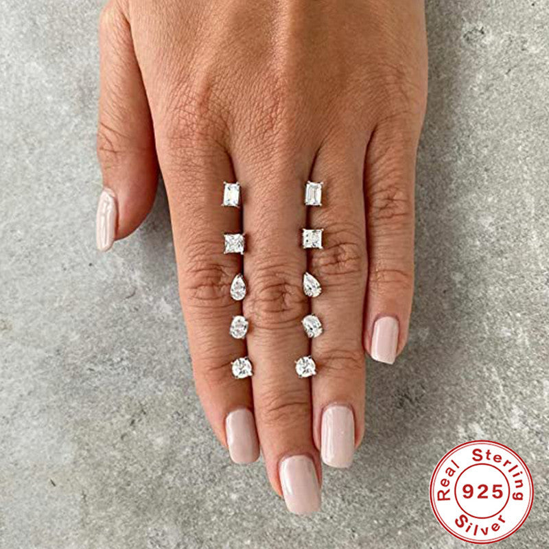 S925Sterling Silver Geometric Square Super Sparkling Diamond Stud Earrings Korean and Japanese Elegant Stud Earrings Jewelry