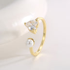 R0670 Fashion Design Sense Ring for Women, Gold-Plated, Inlaid with Heart-Shaped Zircon and Shell Beads, Open Ring