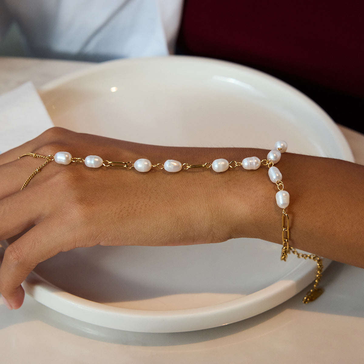 2H Stainless Steel Freshwater Pearl Finger Bracelet Jewelry for Women, Non-Fading