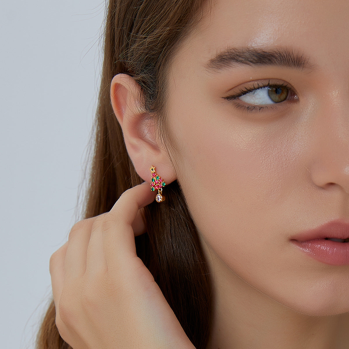 E0539 Festive Element Christmas Ornaments Green Purple Zircon Stud Earrings for Women Fashion Christmas Tree Earrings