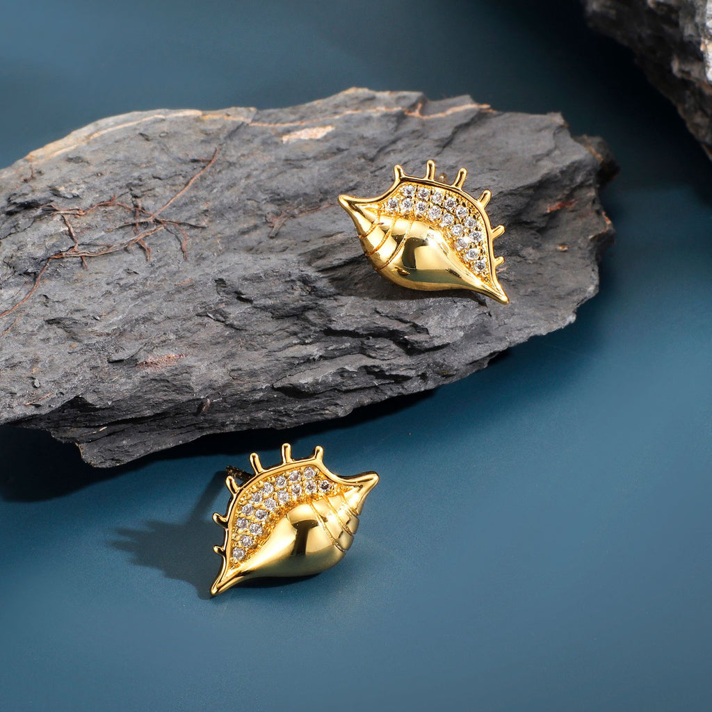 New Creative Simple Gold-Plated Zircon Conch Earrings Summer Vacation Shell Ear Jewelry