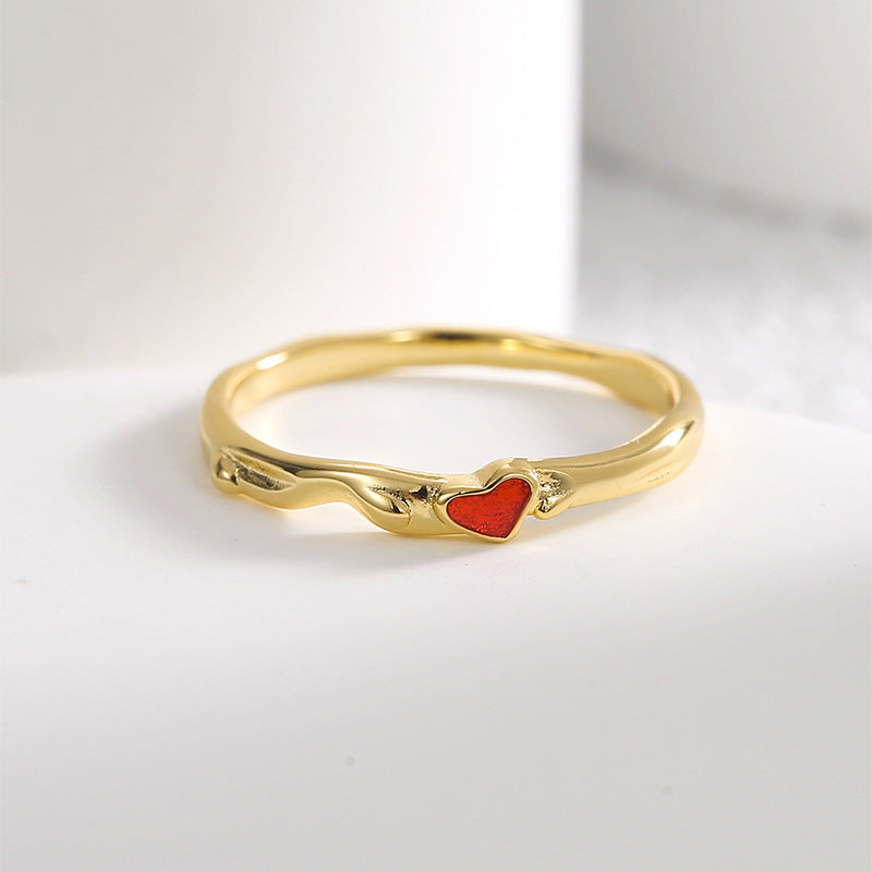 R0481 Fashion Retro Design Ring for Women Brass Gold-Plated Heart-Shaped Zircon Ring