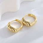 E0698 Fashion Geometric Asymmetric Braided Earrings for Women Brass Gold-Plated Simple Smooth Earrings