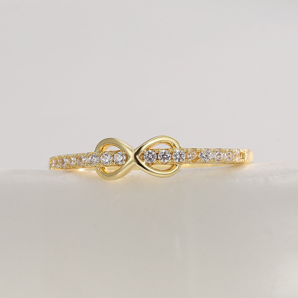 R0658 Xiaoxiang Design Ring for Women New Gold-Plated Eight-Character Knot with Zircon Inlay