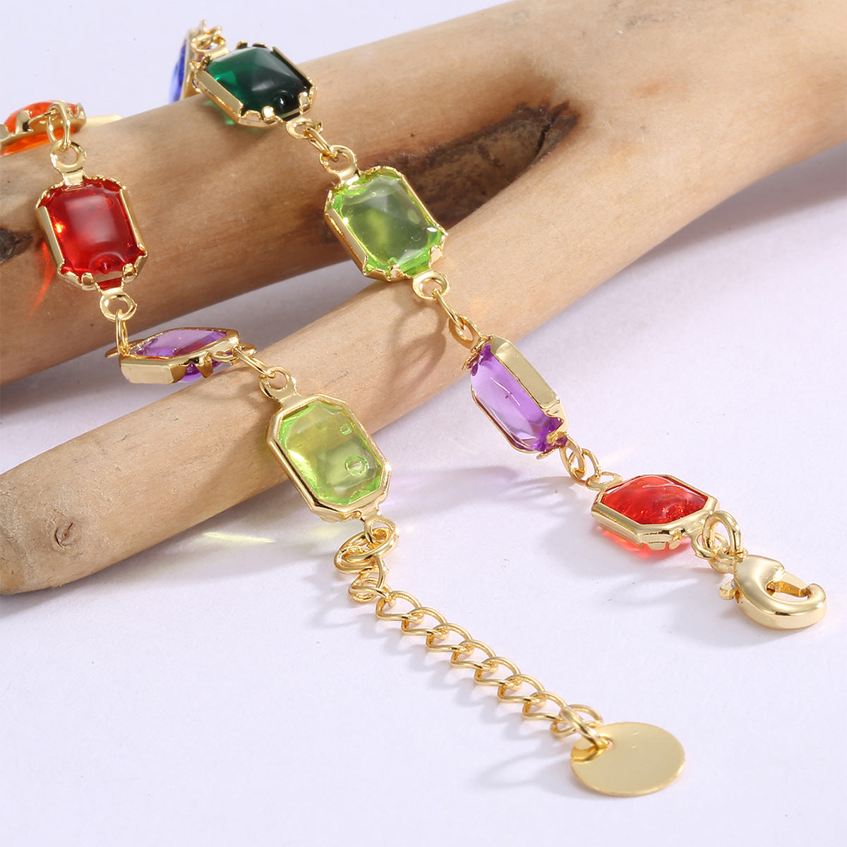 B0228 Fashion Vacation Style Gold-Plated Bracelet for Women, Multi-Color Acrylic Simple Design