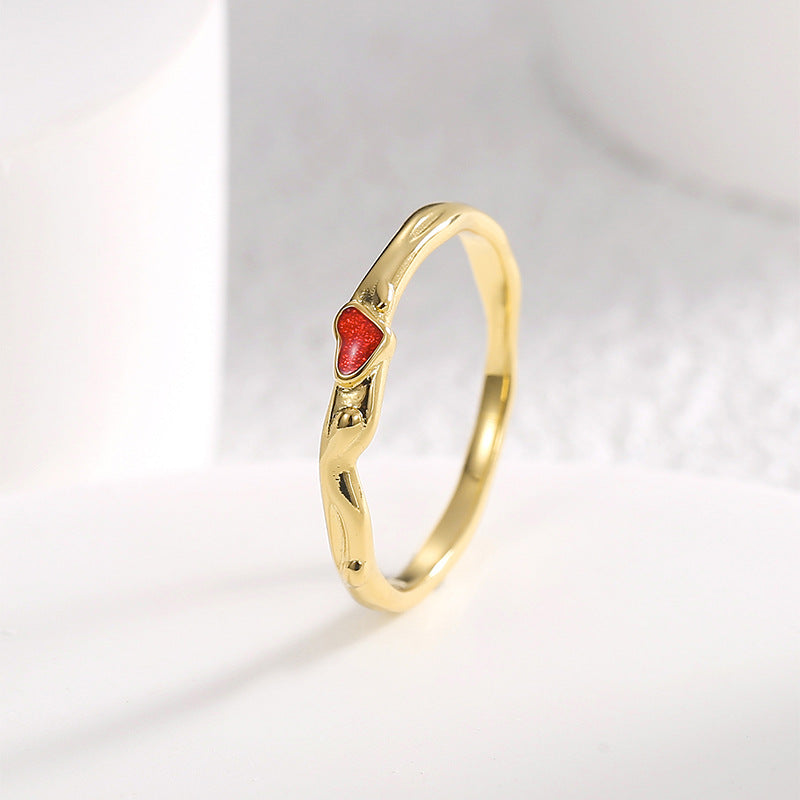 R0481 Fashion Retro Design Ring for Women Brass Gold-Plated Heart-Shaped Zircon Ring