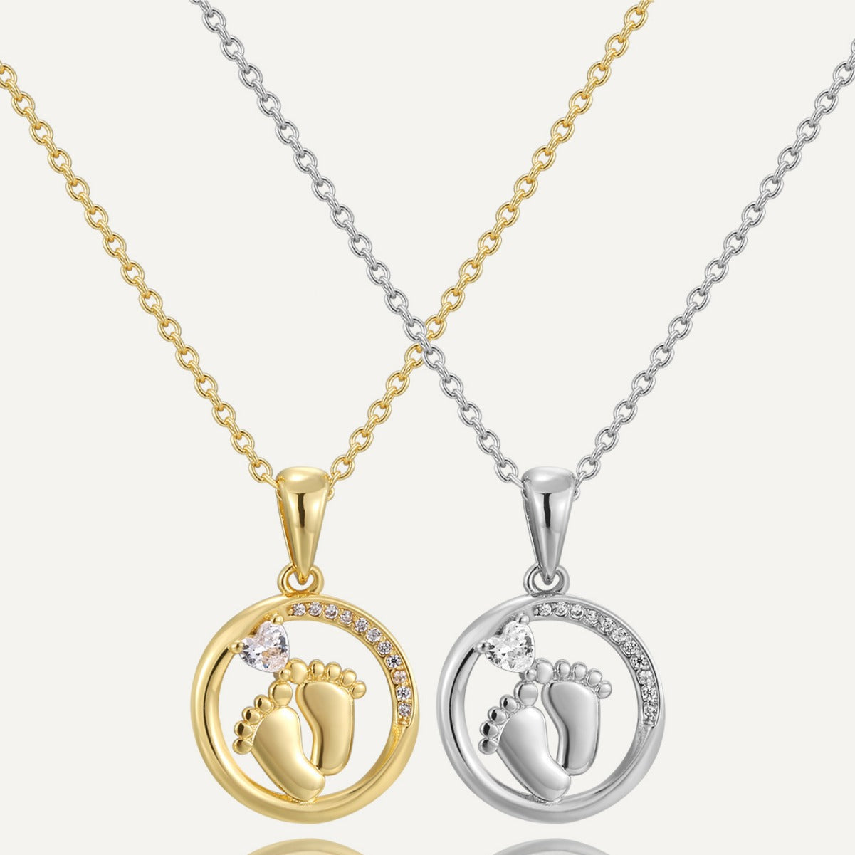 CYN0114 Round Footprint Copper Necklace Pendant for Women Collarbone Chain