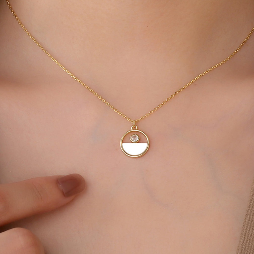 S925 Silver Ruyi Buckle Necklace With Mother Of Pearl