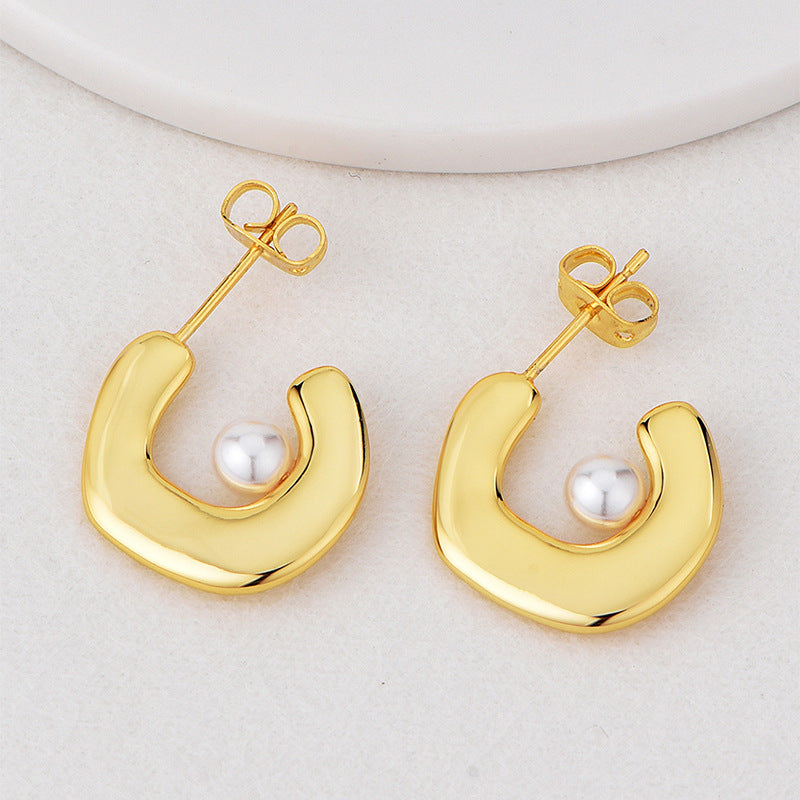 E0617 Fashion C Word-shaped Inlaid Pearl Stud Earrings for Women, Minimalist Cold Style Earrings