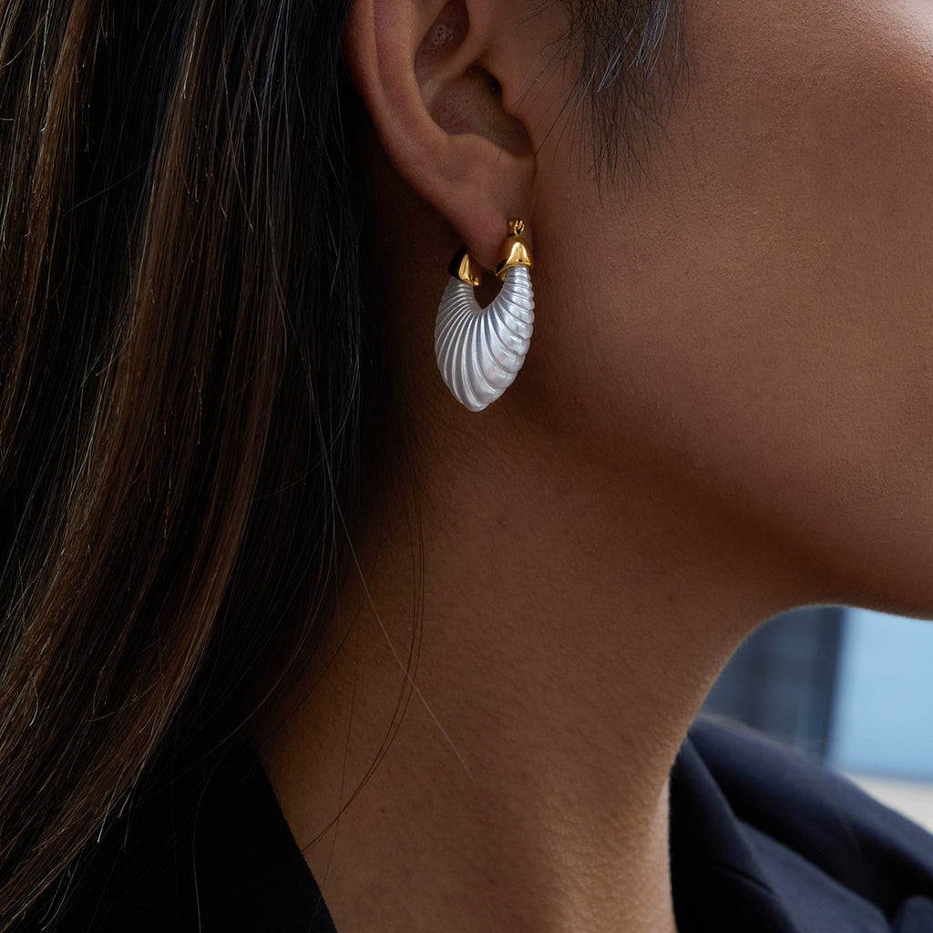 Stainless Steel Resin Imitation Pearl Earrings Ear Buckle Jewelry Does Not Fade