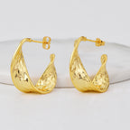 E0694 Fashion Design Earrings for Women Brass Gold-Plated Irregular Rotating Pattern Earrings