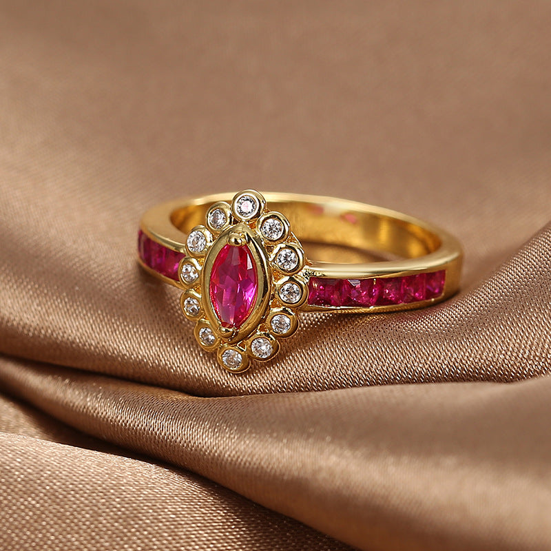 R0377 Fashion Retro Red Zircon Ring for Women Brass Gold-Plated Tail Ring