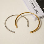 Simple retro-inspired heart necklace for women 18K Gold Vacuum Plating Simple Smooth Choker Necklace