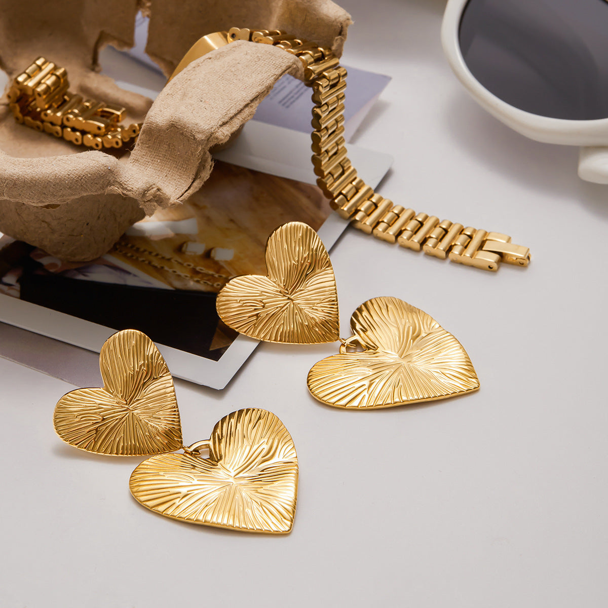 2H Stainless Steel Exaggerated Heart Earrings for Women, Non-Fading Jewelry