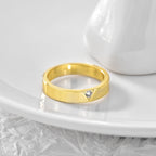 R0172 Brass Jewelry Single Diamond Ring for Women Minimalist Smooth Plain Ring Cool and Simple