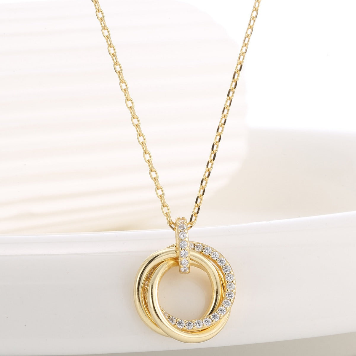 S925 Silver Three Ring Necklace With Collarbone Chain Pendant