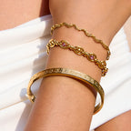 2H Stainless Steel Jewelry Bracelet for Women, Exclusive Gold-Plated Accessories