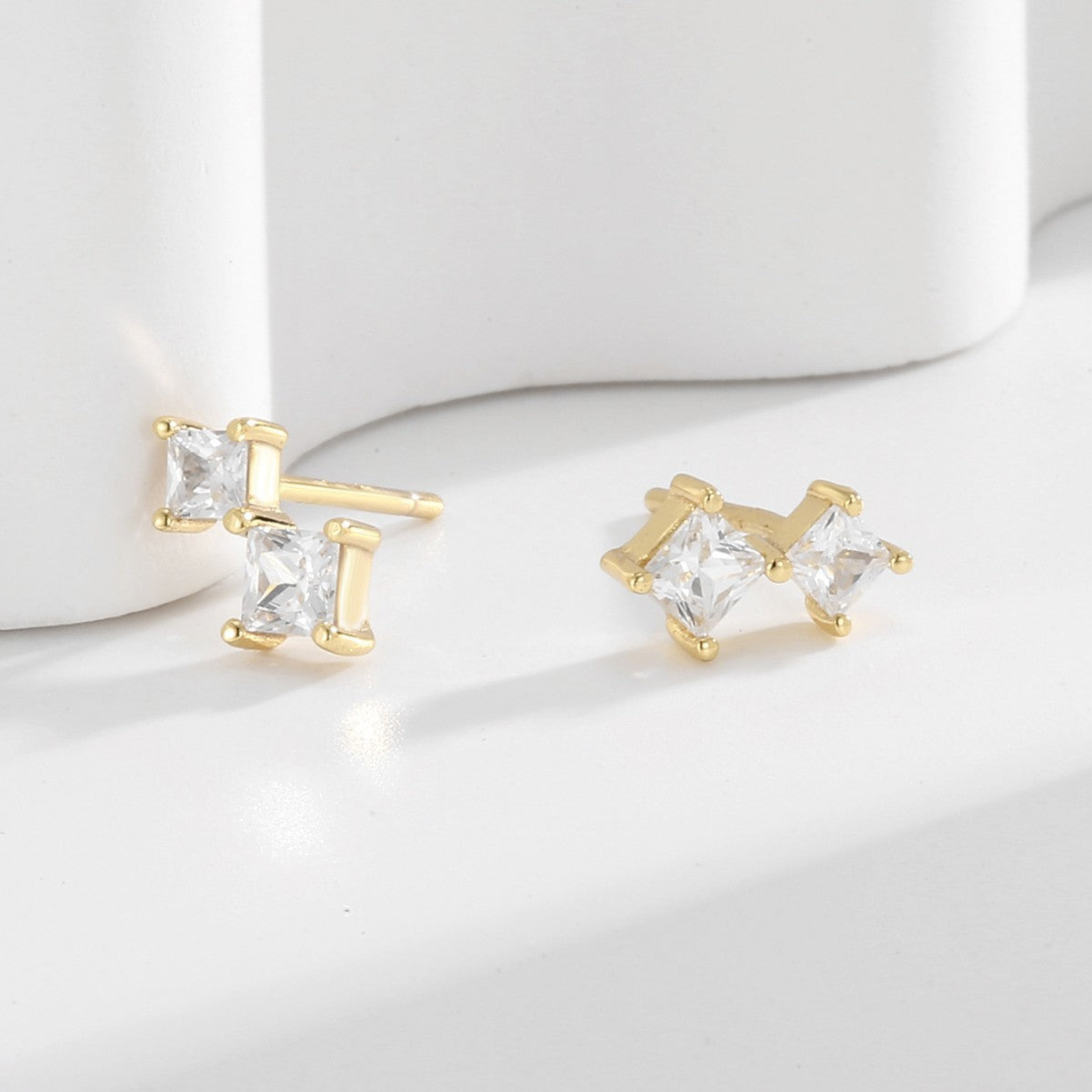 SE0253 S925Silver Meteor Inlaid Zircon Simple Earrings Star Small Earrings Jewelry