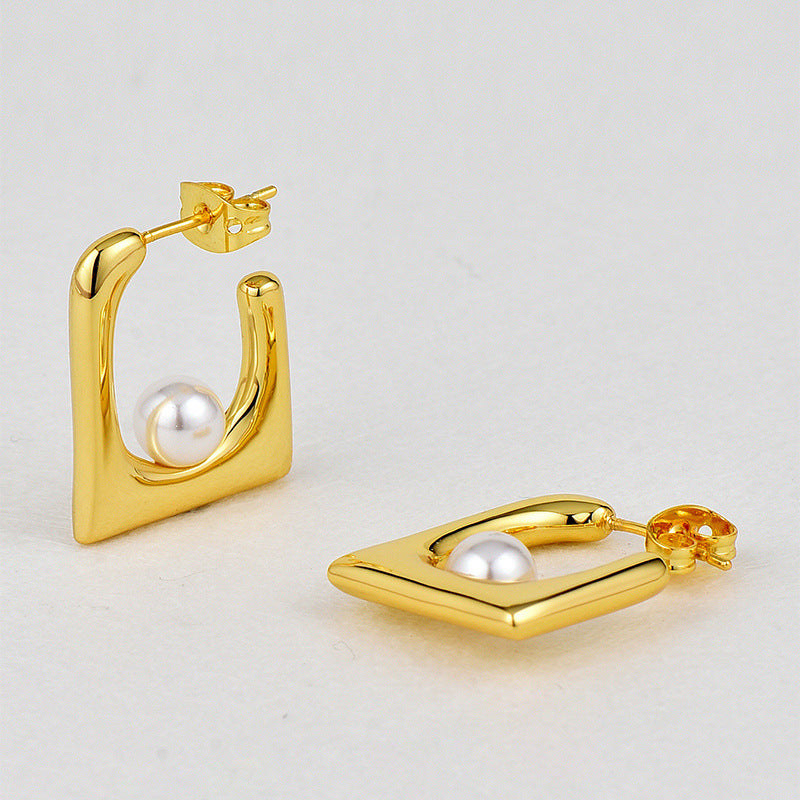 E0646 Fashion Geometric Square Inlaid Pearl Stud Earrings for Women Brass Gold-Plated Minimalist Style Earrings
