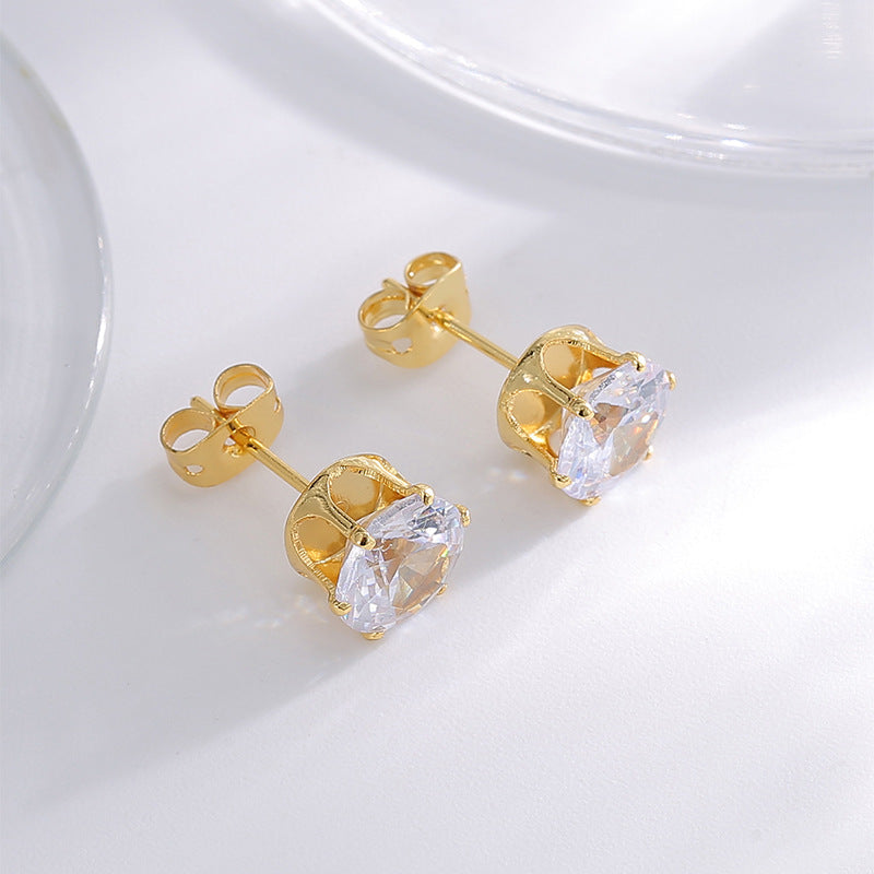 E0774 Fashion Crown Base Crystal Zircon Earrings for Women Copper Plated18K Gold Small Earrings