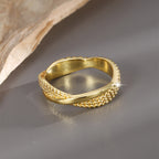 R0429 Design Sense Green Zircon Irregular Shape Ring for Women Brass Gold-Plated Ring