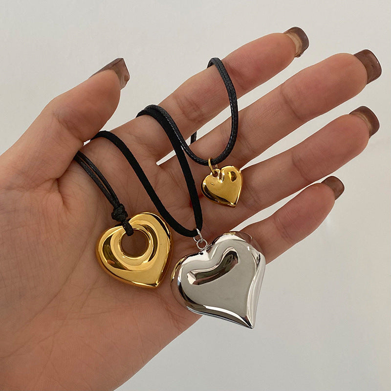 Stainless Steel Heart Pendant Necklace Collarbone Chain Jewelry necklace