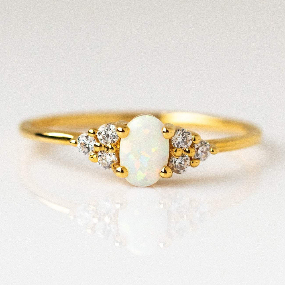 S925Sterling Silver Opal Ring Fashion Simple Diamond-Encrusted Women's Wedding Ring